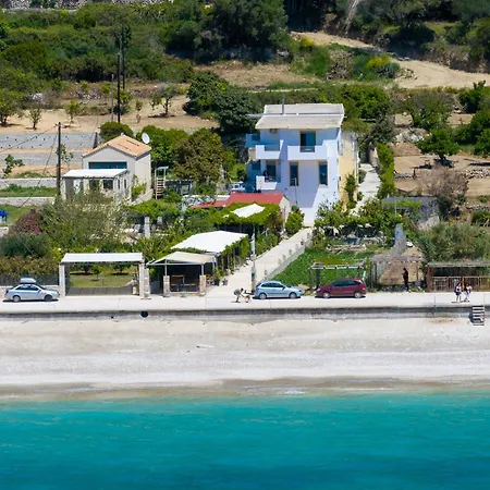 Apartament Aridas At The Lourdata (Kefalonia)
