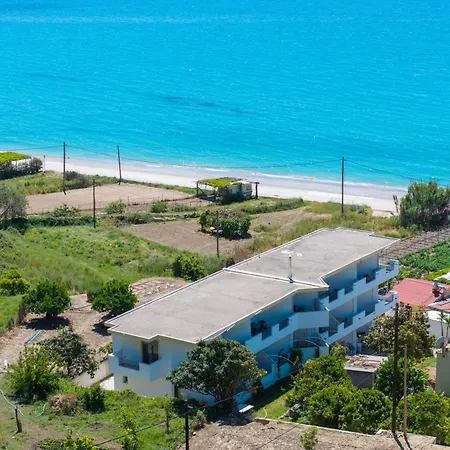 Aridas At The Apartment