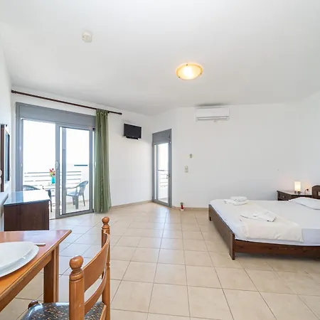 公寓 Aridas At The *