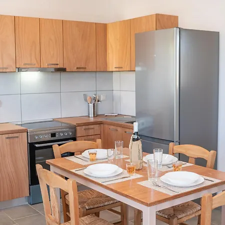 Aridas At The 公寓 *